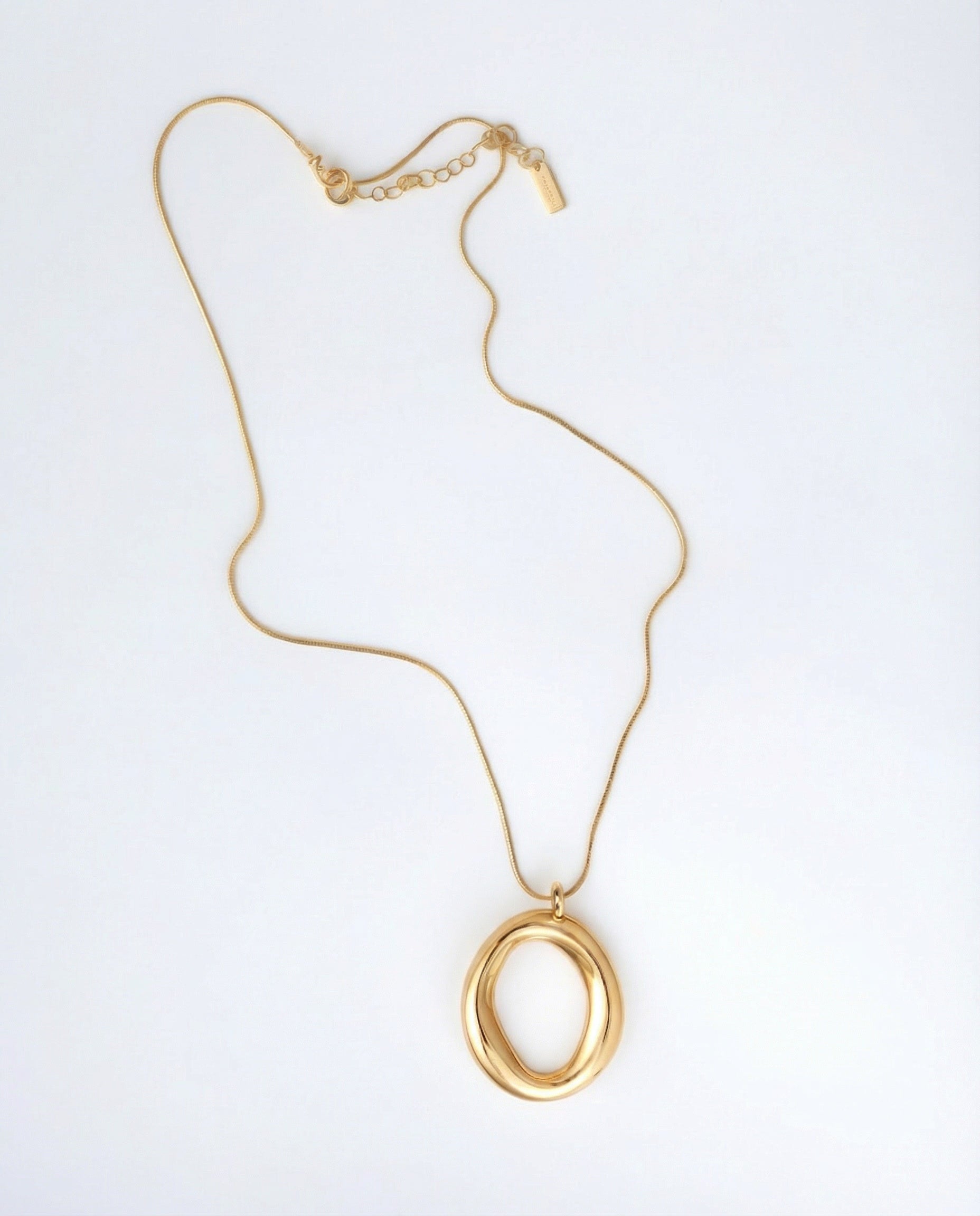 LIAH | Circular Pendant Necklace